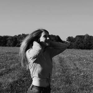 Meet your Posher, Elli